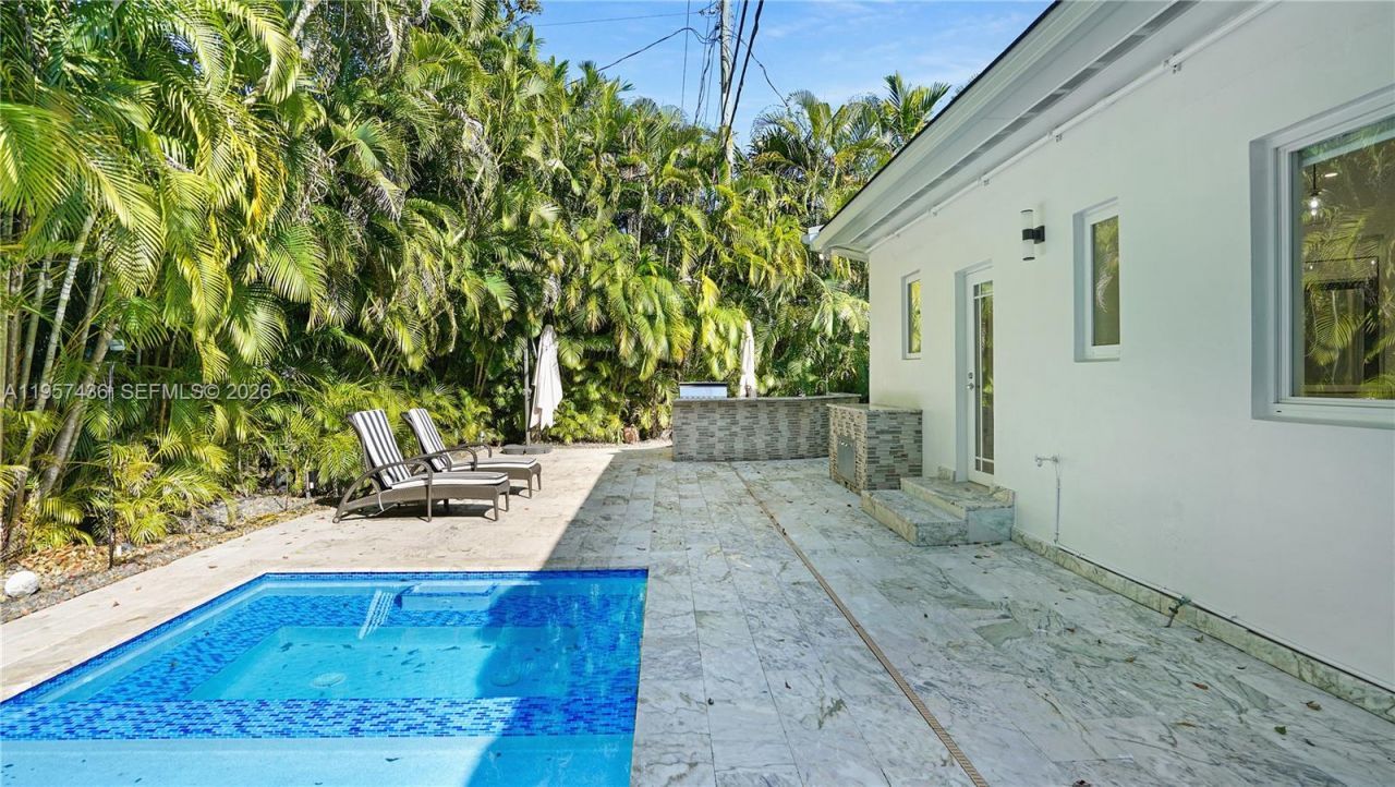 711 Sunset Rd, Unit 711, Coral Gables, FL 33143 Photo