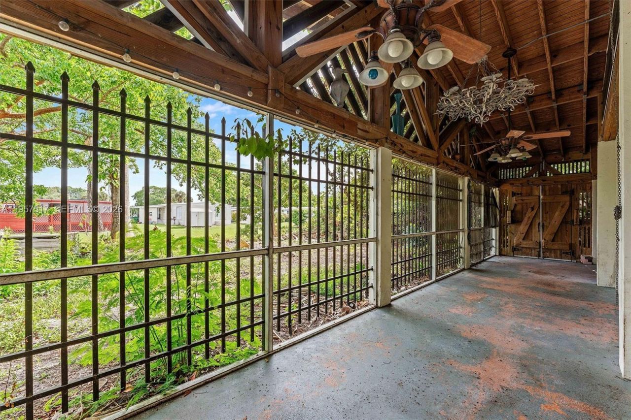 6073 NW 27th St , Margate, FL 33063 Photo