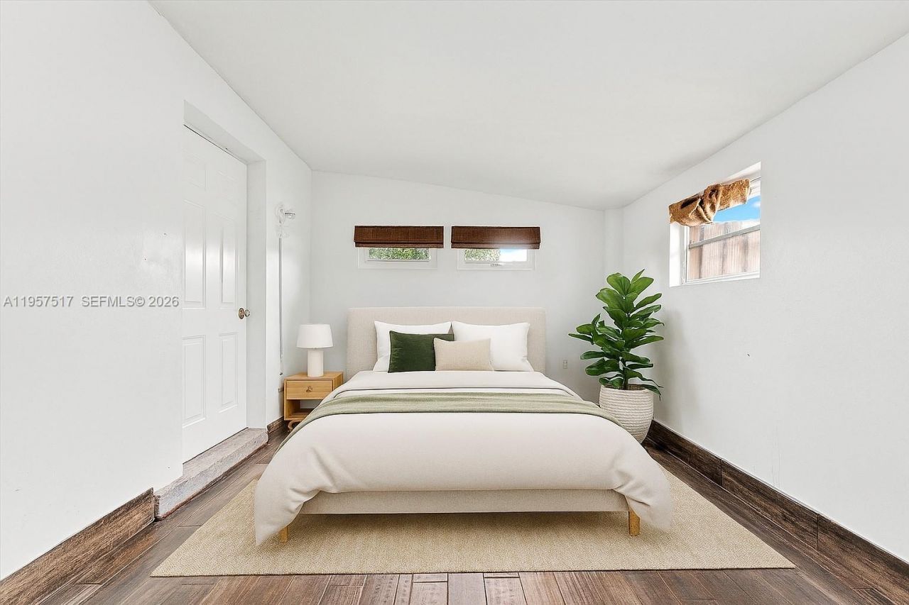 6073 NW 27th St , Margate, FL 33063 Photo