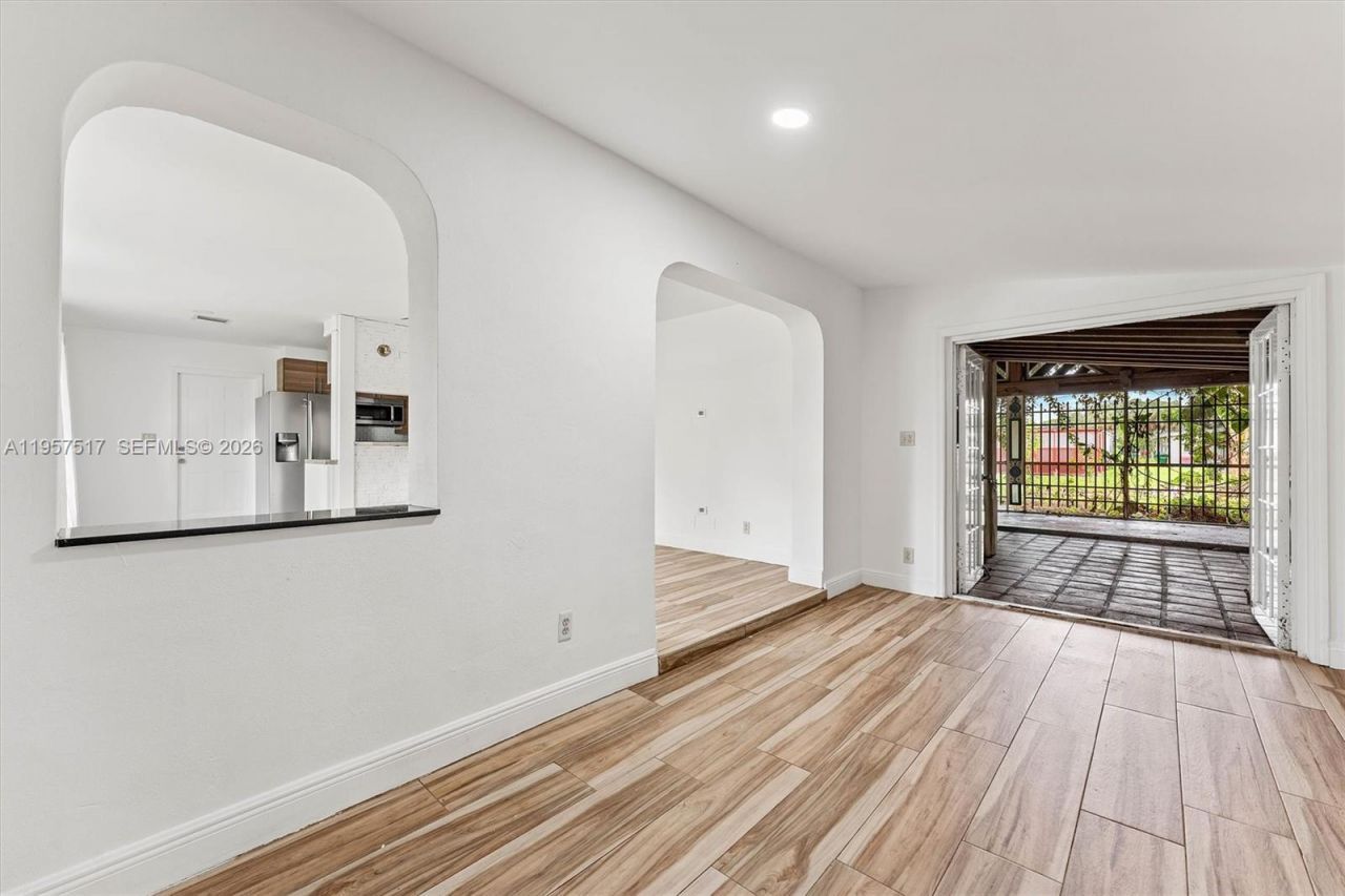 6073 NW 27th St , Margate, FL 33063 Photo