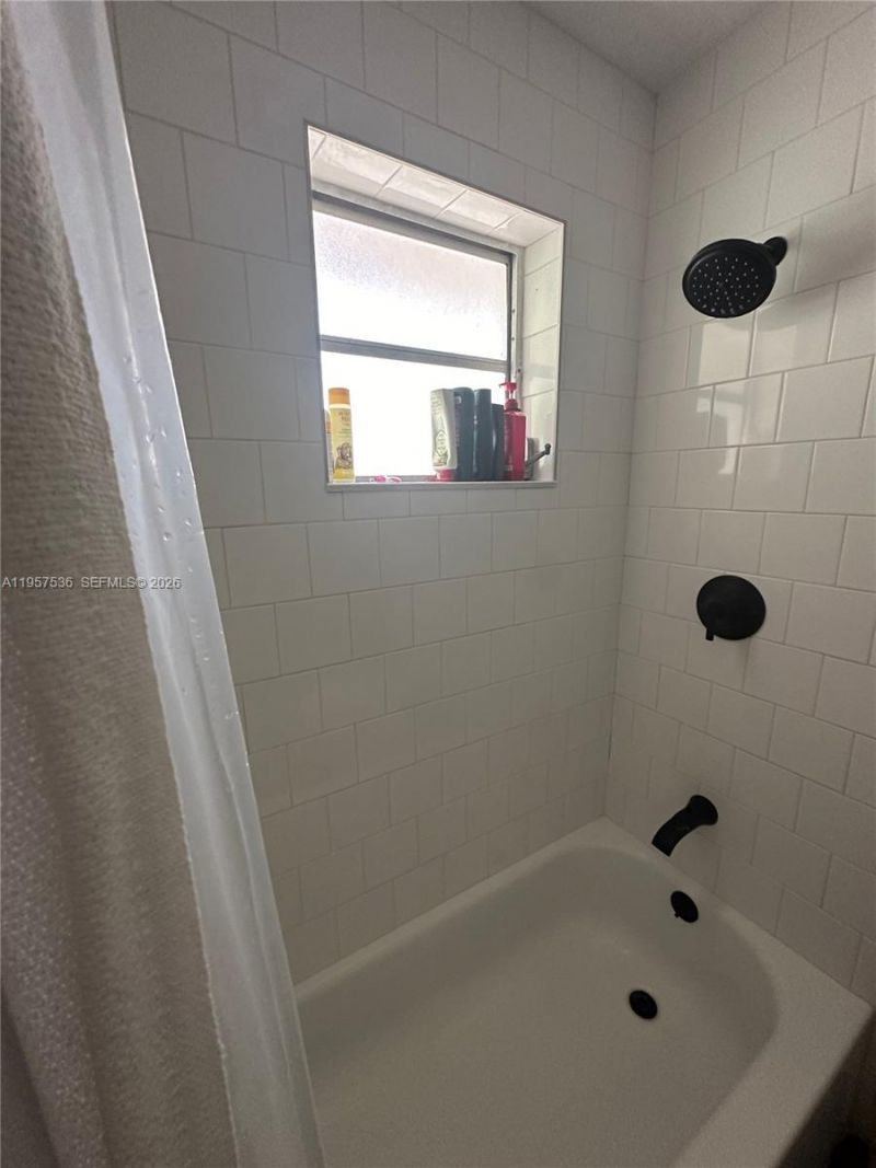 Please Call For Address, Unit E6, Miami, FL 33156 Photo