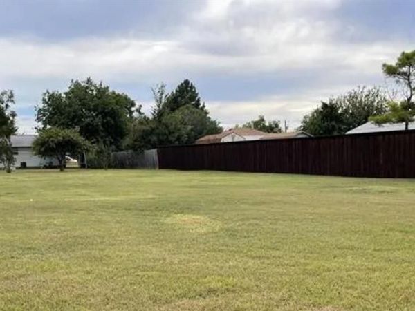 4518 Lakecrest Drive , The Colony, TX 75056