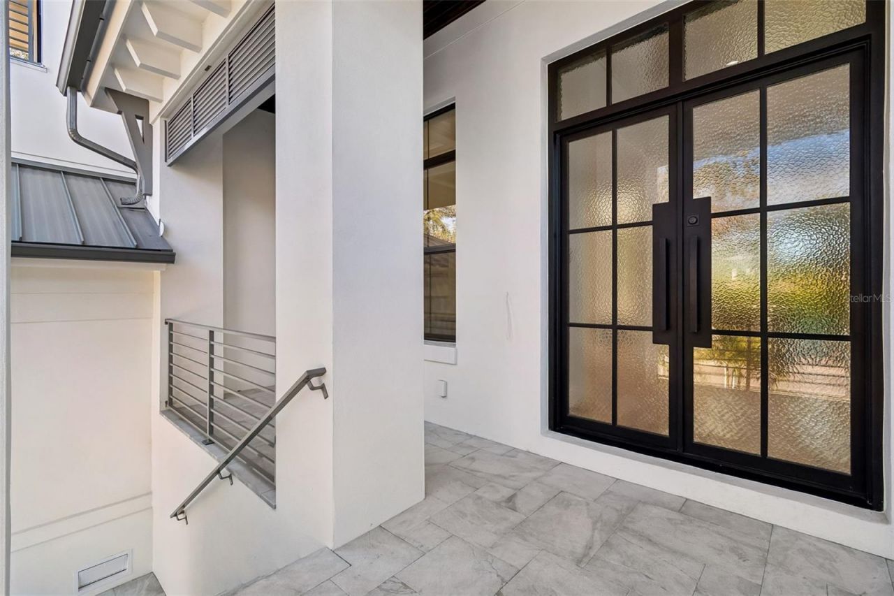 5032 W Longfellow Avenue, Tampa, FL 33629 Photo