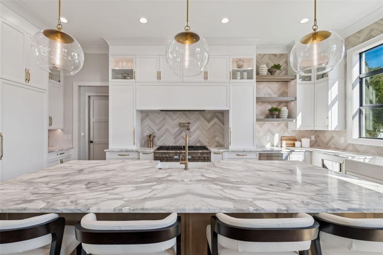 5032 W Longfellow Avenue, Tampa, FL 33629 Photo