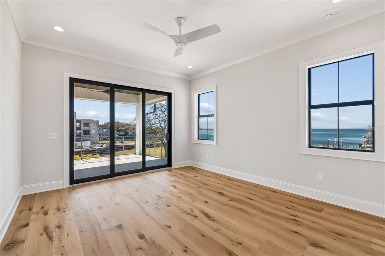 5032 W Longfellow Avenue, Tampa, FL 33629 Photo