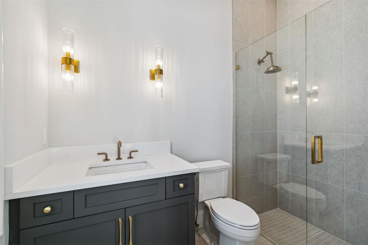 5032 W Longfellow Avenue, Tampa, FL 33629 Photo