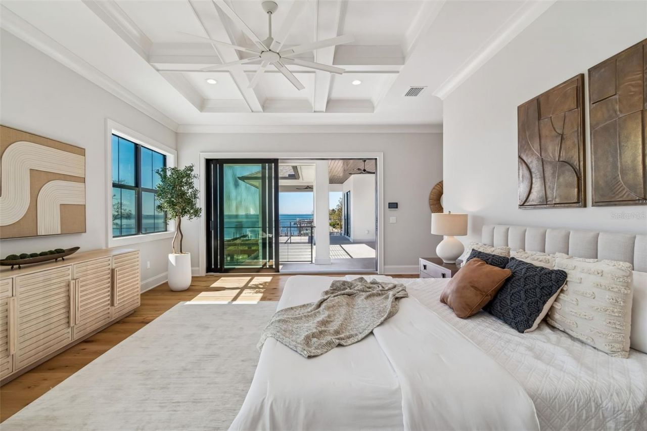 5032 W Longfellow Avenue, Tampa, FL 33629 Photo