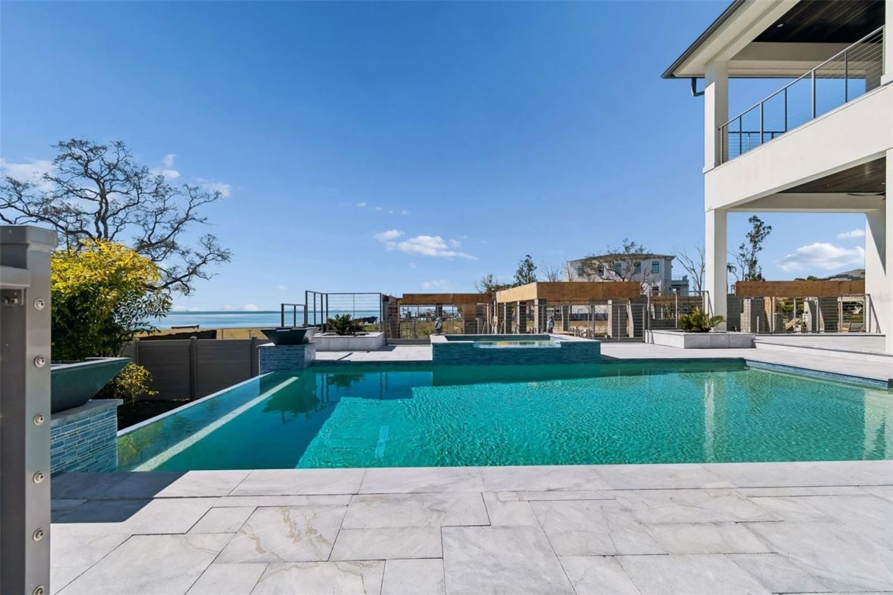 5032 W Longfellow Avenue, Tampa, FL 33629 Photo