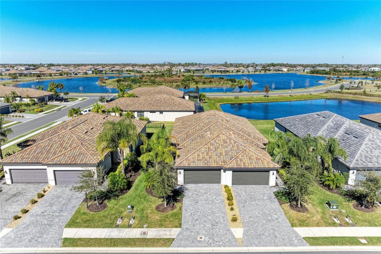 15953 Clear Skies Place, Lakewood Ranch, FL 34211 Photo