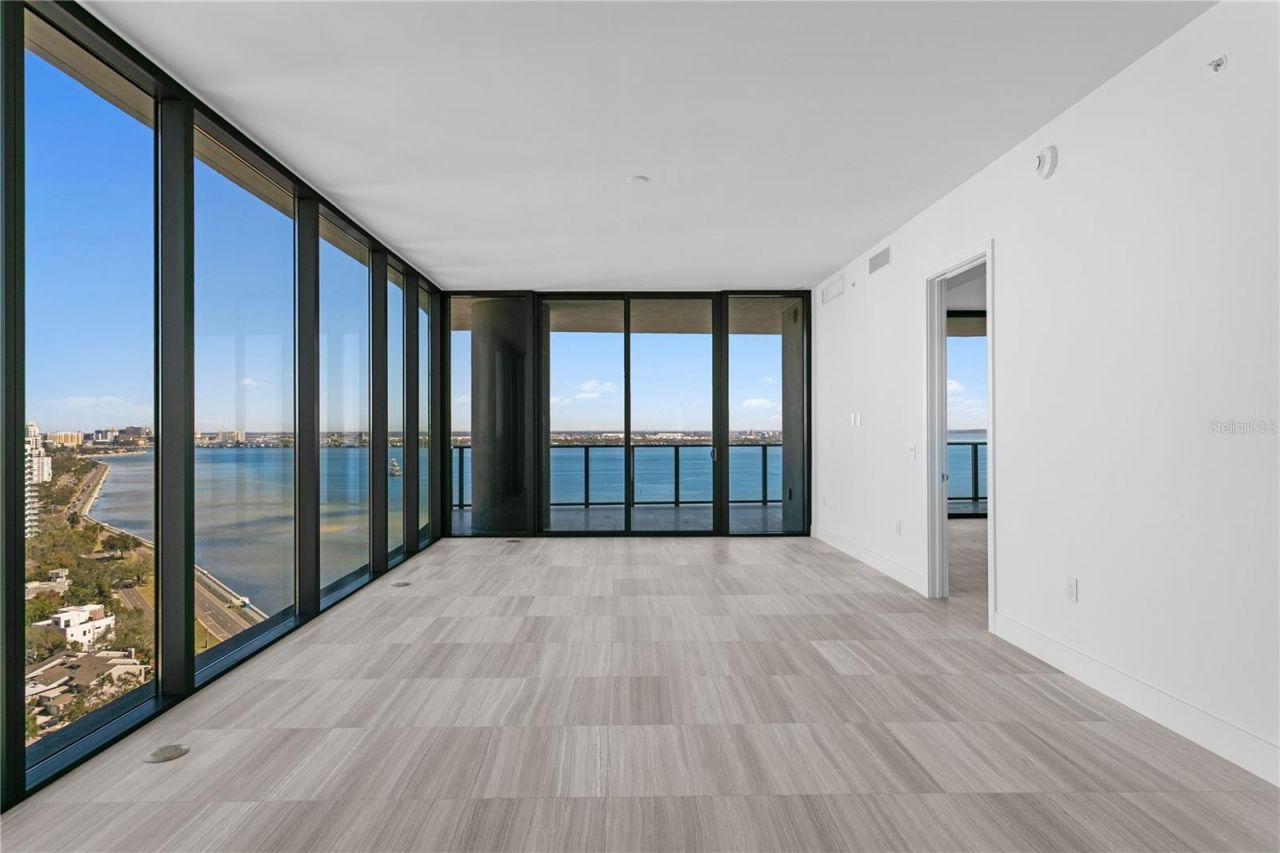 3015 S Ysabella Avenue, Unit 2301, Tampa, FL 33629 Photo