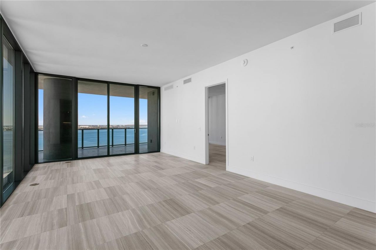 3015 S Ysabella Avenue, Unit 2301, Tampa, FL 33629 Photo