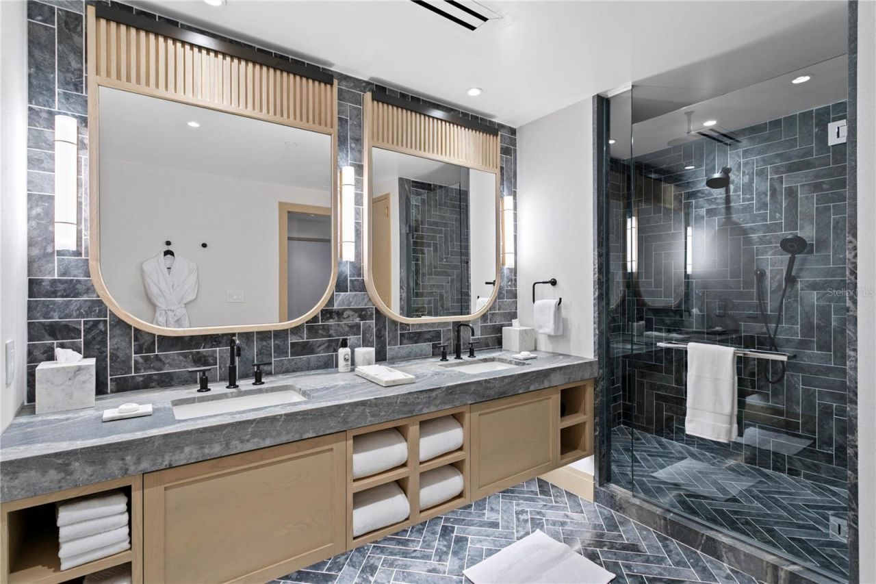 3015 S Ysabella Avenue, Unit 2301, Tampa, FL 33629 Photo