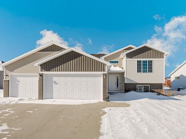 2634 7th Street W, West Fargo, ND 58078