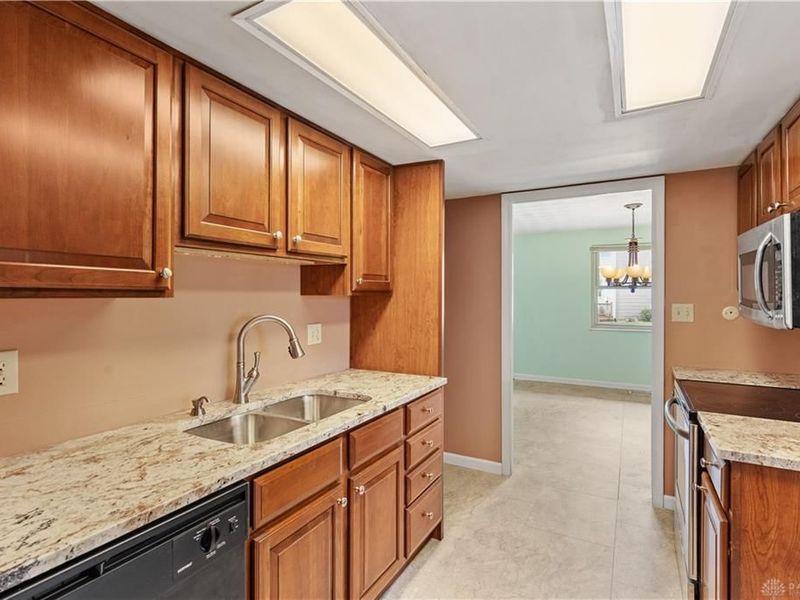 2501 Harrow Court, Dayton, OH 45414 Photo 17