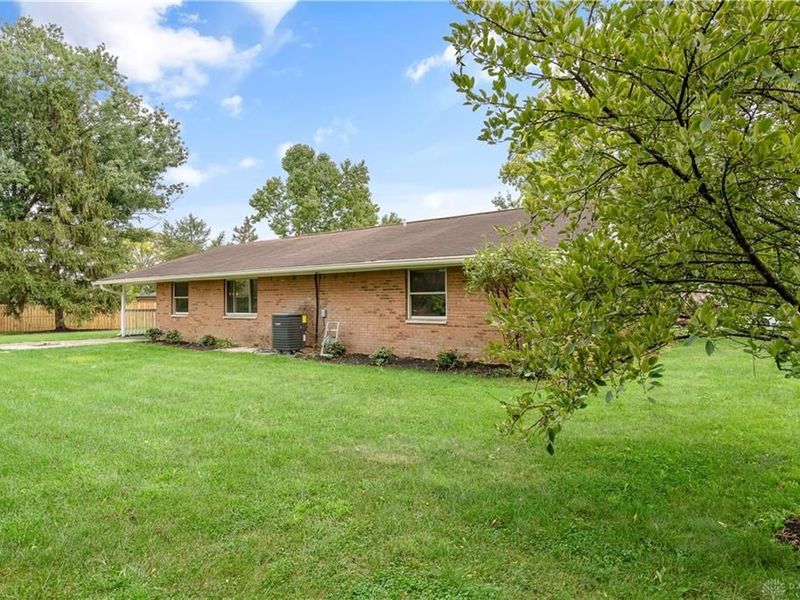 2501 Harrow Court, Dayton, OH 45414 Photo 4