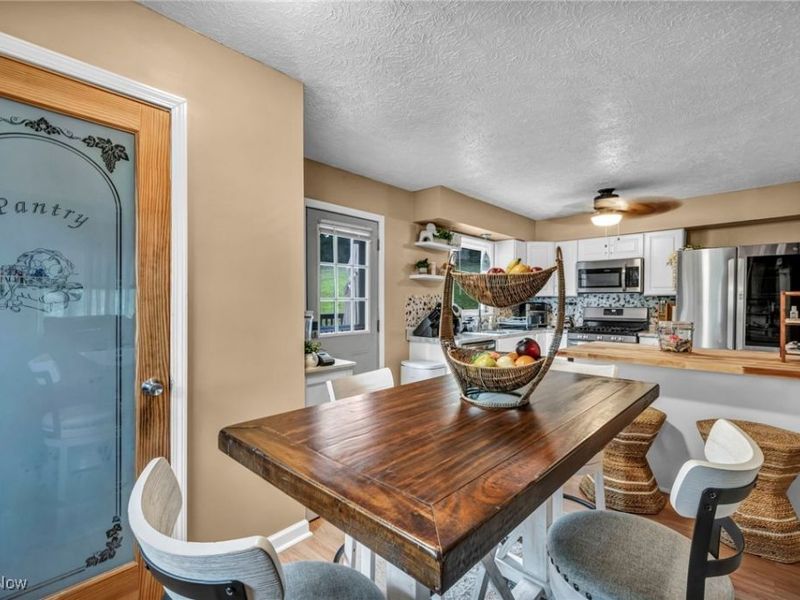 412 Stevenson Avenue, Akron, OH 44312 Photo 9