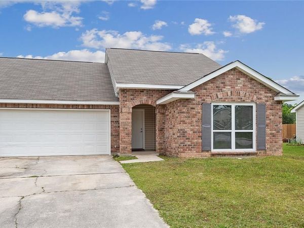 1137 CLAIRISE Court, Slidell, LA 70461