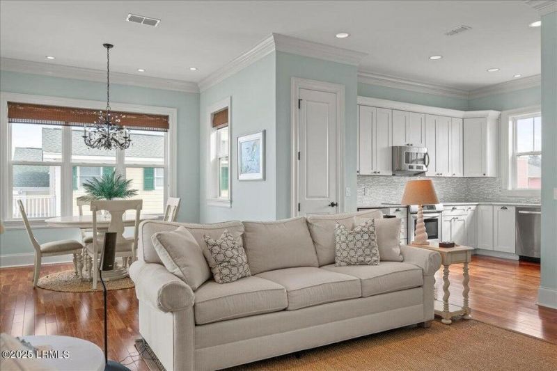 120 N Harbor Drive Photo 10