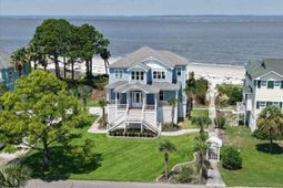 120 N Harbor Drive photo 4