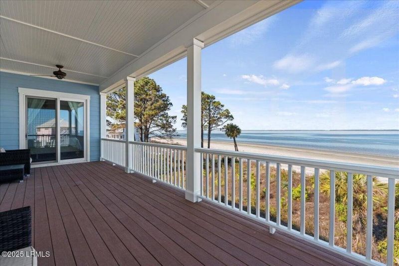 120 N Harbor Drive Photo 35