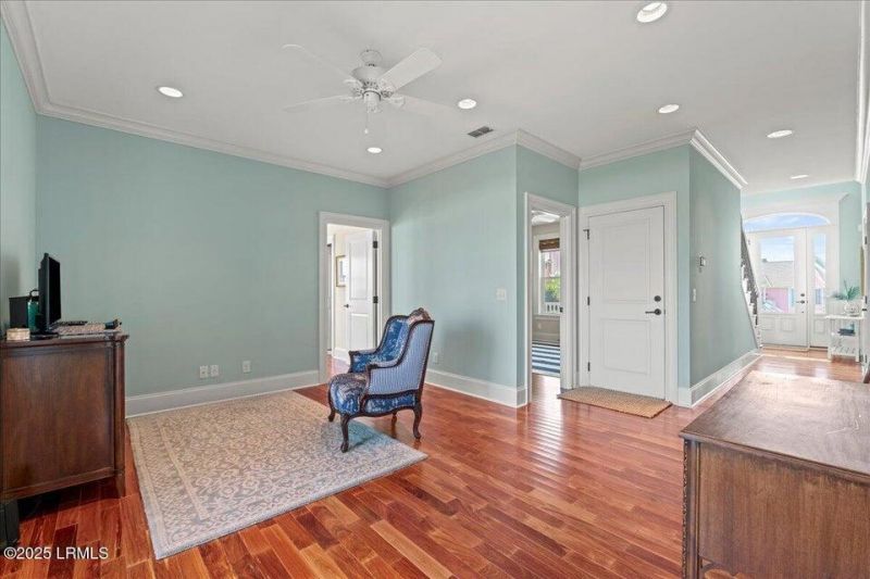 120 N Harbor Drive Photo 39