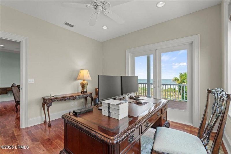 120 N Harbor Drive Photo 44