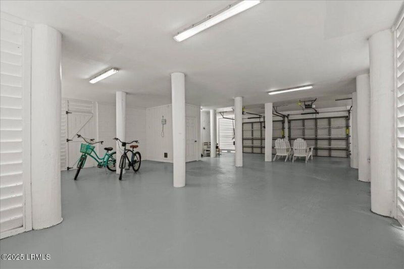 120 N Harbor Drive Photo 52