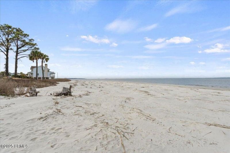 120 N Harbor Drive Photo 60