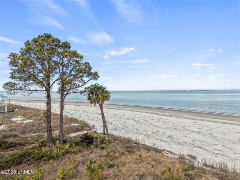 120 N Harbor Drive Photo 62