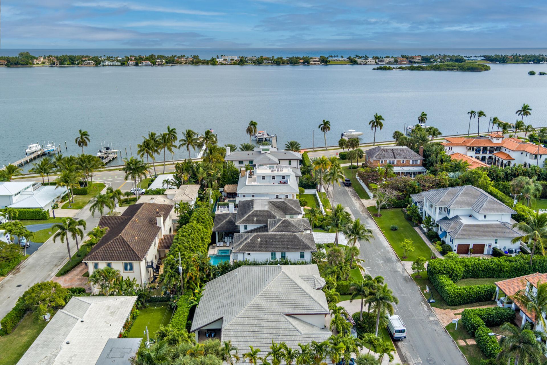 129 Santa Lucia Drive, West Palm Beach, FL 33405 Photo