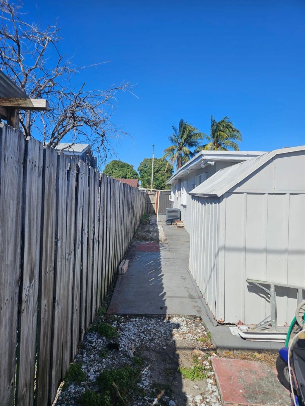 3500 NW 12th Street, Miami, FL 33125 Photo