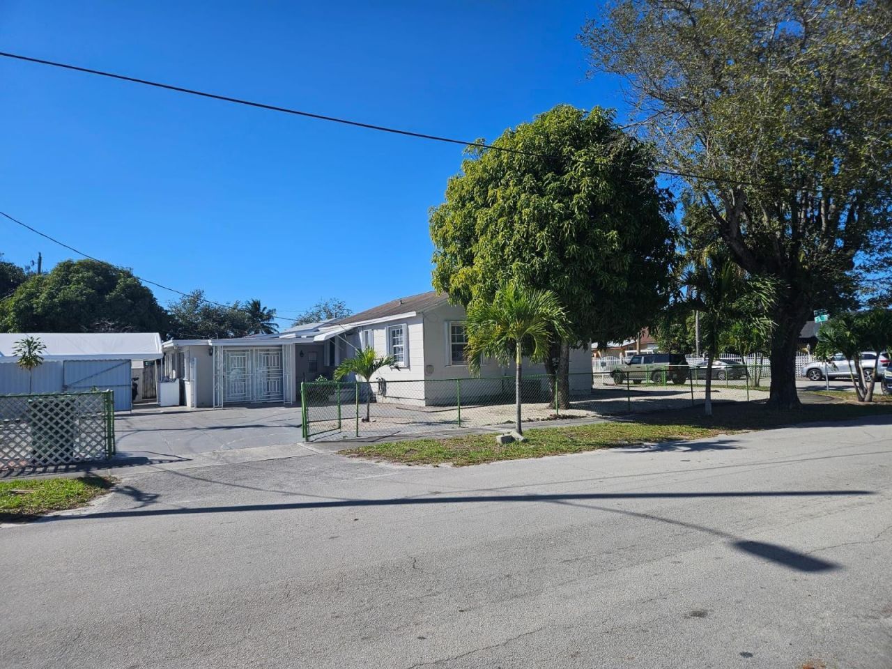 3500 NW 12th Street, Miami, FL 33125 Photo