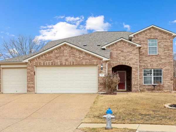 500 Kingfisher LN, Leander, TX 78641