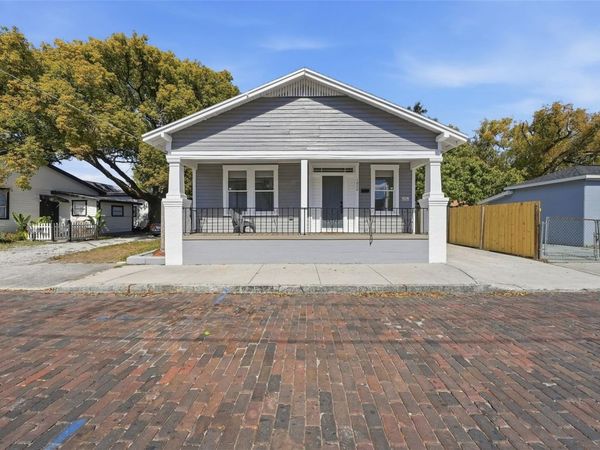 1024 E 19TH AVENUE, TAMPA, FL 33605