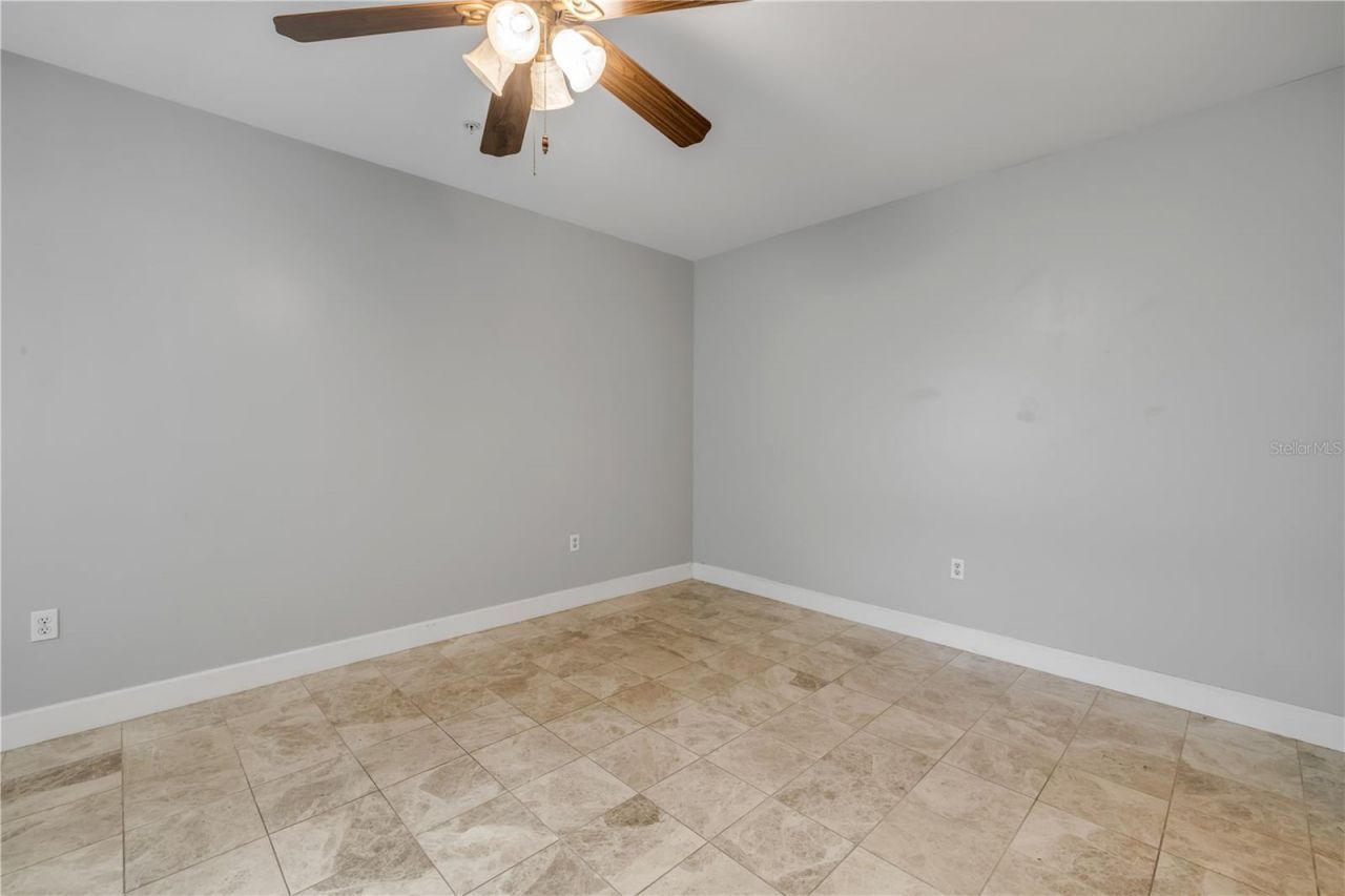 415 Bouchelle Drive, New Smyrna Beach, FL 32169 Photo