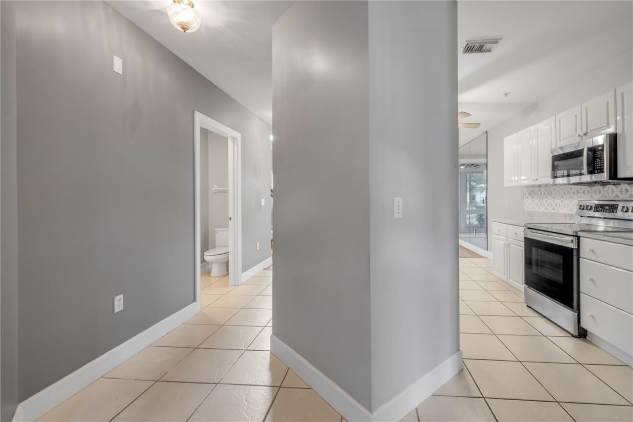 415 Bouchelle Drive, New Smyrna Beach, FL 32169 Photo