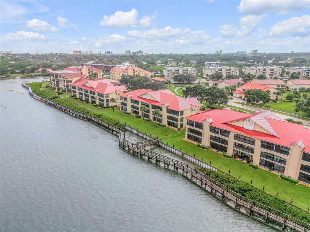 415 Bouchelle Drive, New Smyrna Beach, FL 32169 Photo