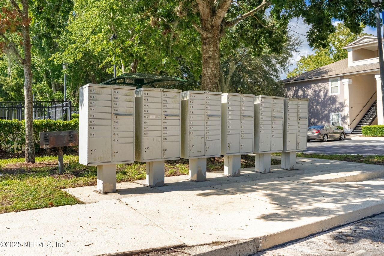 6069 Maggies Circle, Unit 115, Jacksonville, FL 32244 Photo