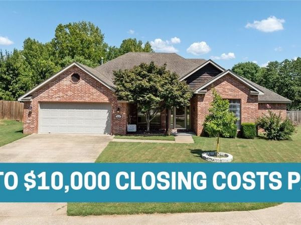 2424 Sarah Jane Lane , Fayetteville, AR 72701