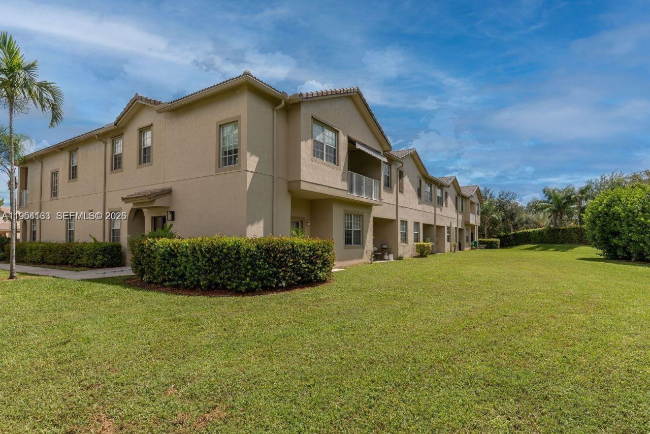 13216 SW 44th St , Unit 11204, Miramar, FL 33027 Photo