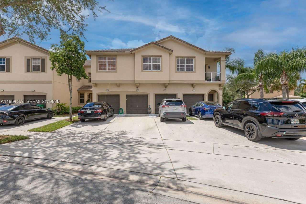 13216 SW 44th St , Unit 11204, Miramar, FL 33027 Photo