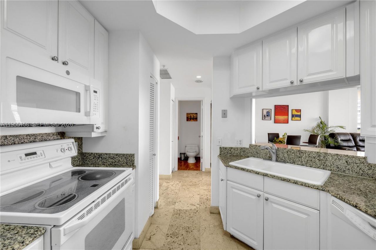 888 Brickell Key Dr , Unit 701, Miami, FL 33131 Photo