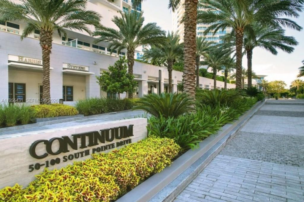50 S Pointe Dr, Unit 609, Miami Beach, FL 33139 Photo