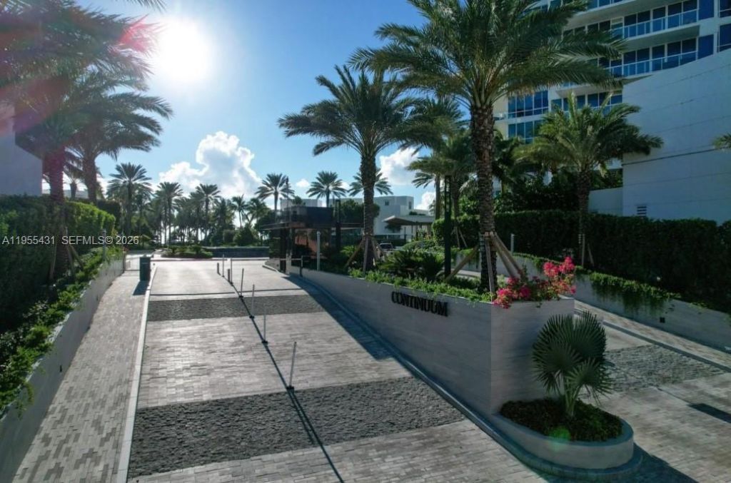 50 S Pointe Dr, Unit 609, Miami Beach, FL 33139 Photo