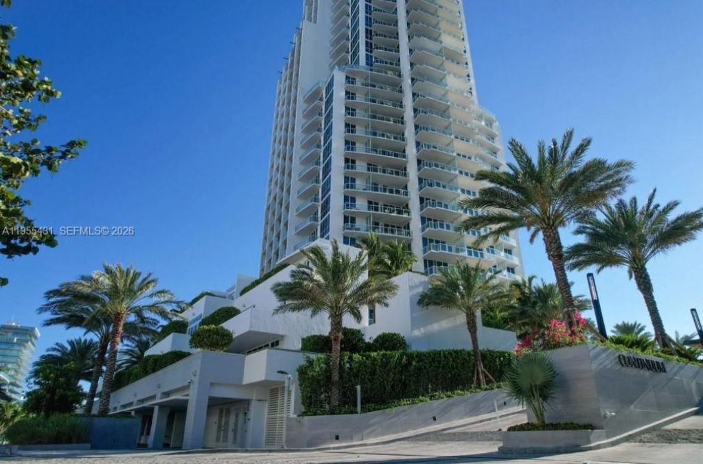 50 S Pointe Dr, Unit 609, Miami Beach, FL 33139 Photo