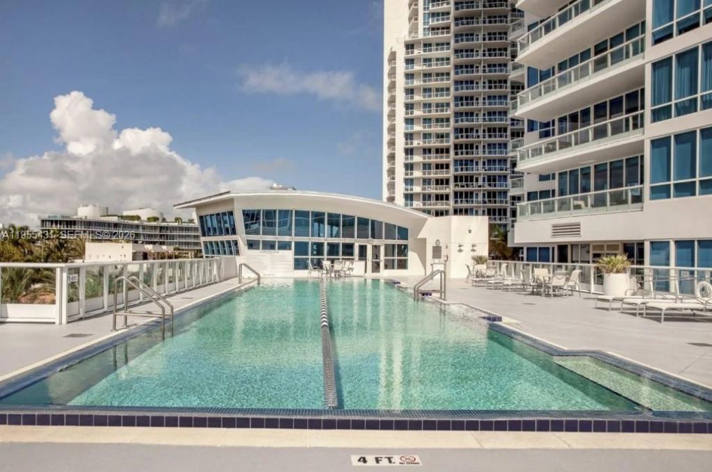 50 S Pointe Dr, Unit 609, Miami Beach, FL 33139 Photo