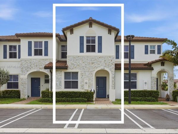 12176 NW 23rd Path , Miami, FL 33167