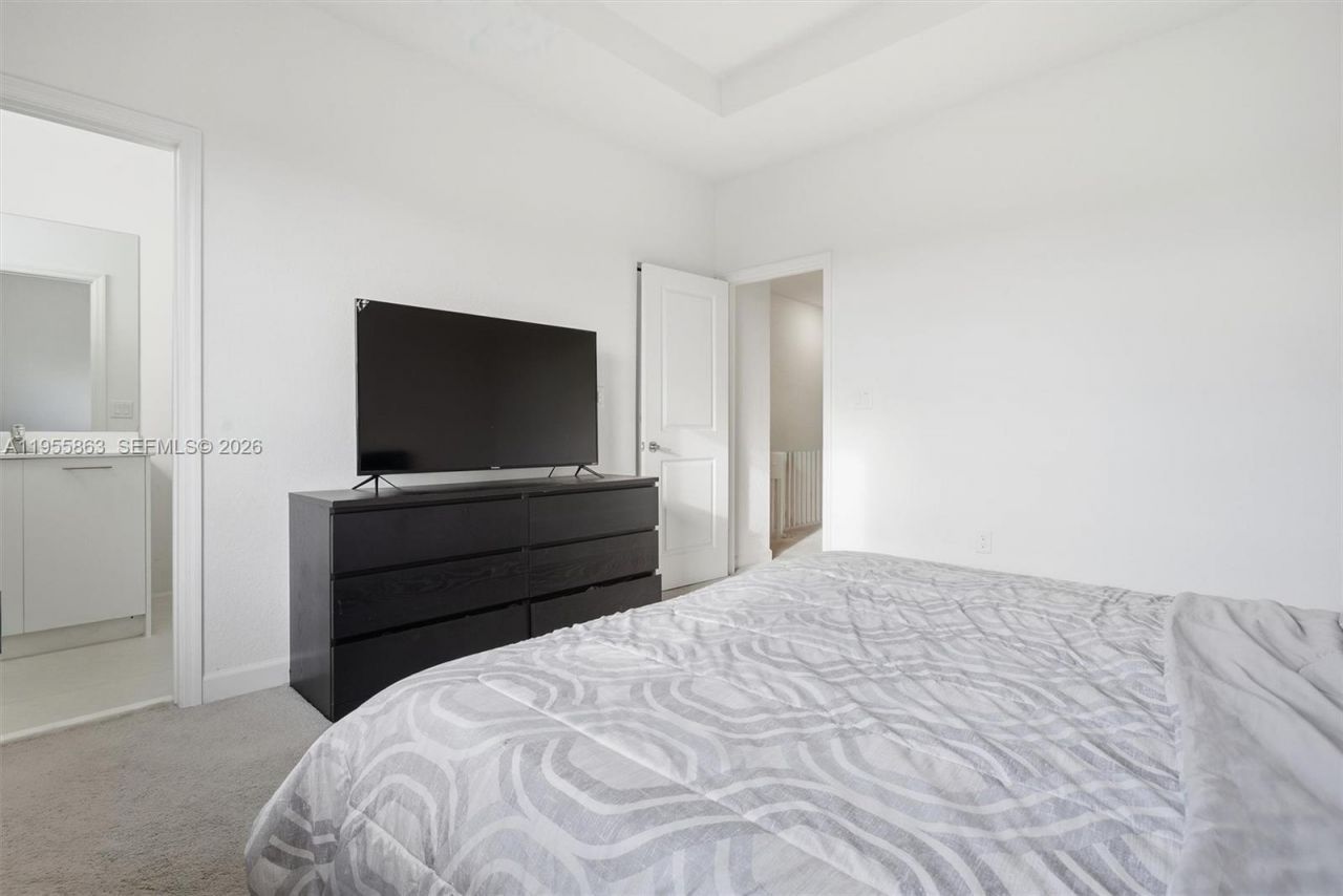 12176 NW 23rd Path , Miami, FL 33167 Photo