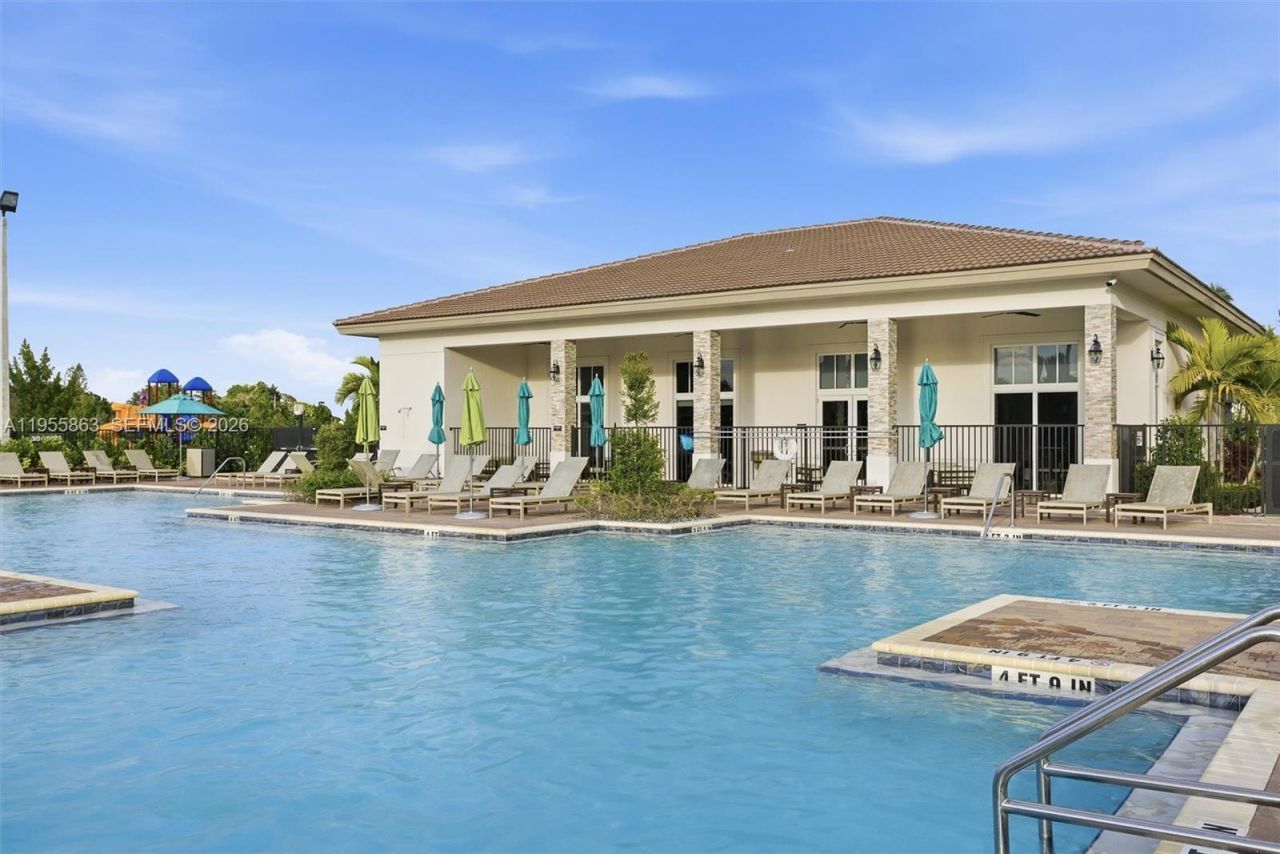 12176 NW 23rd Path , Miami, FL 33167 Photo