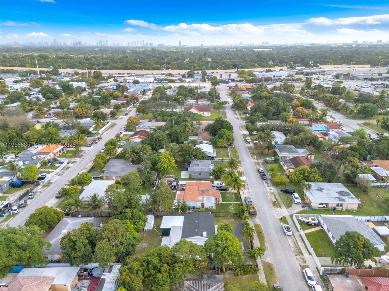 911 NW 138th St, Miami, FL 33168 Photo